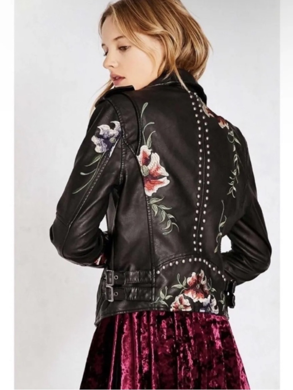 BLANK NYC faux Leather
Embroidered Floral Moto Jacket NWT - Picture 5 of 12